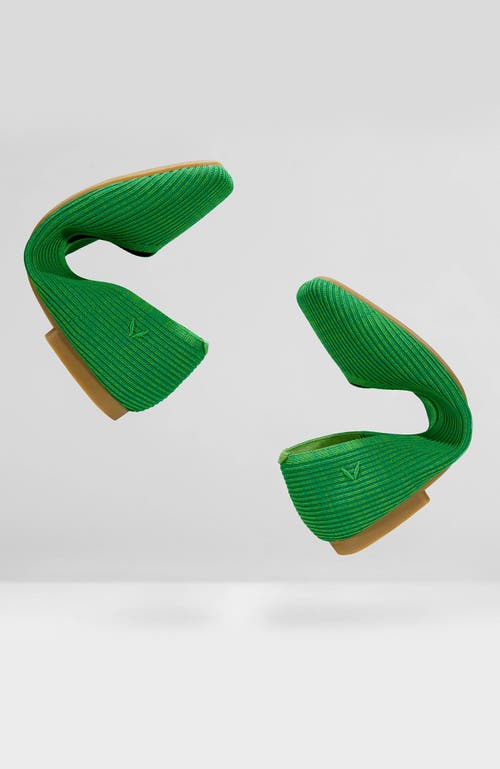 Vivaia Square-toe V-cut Flats