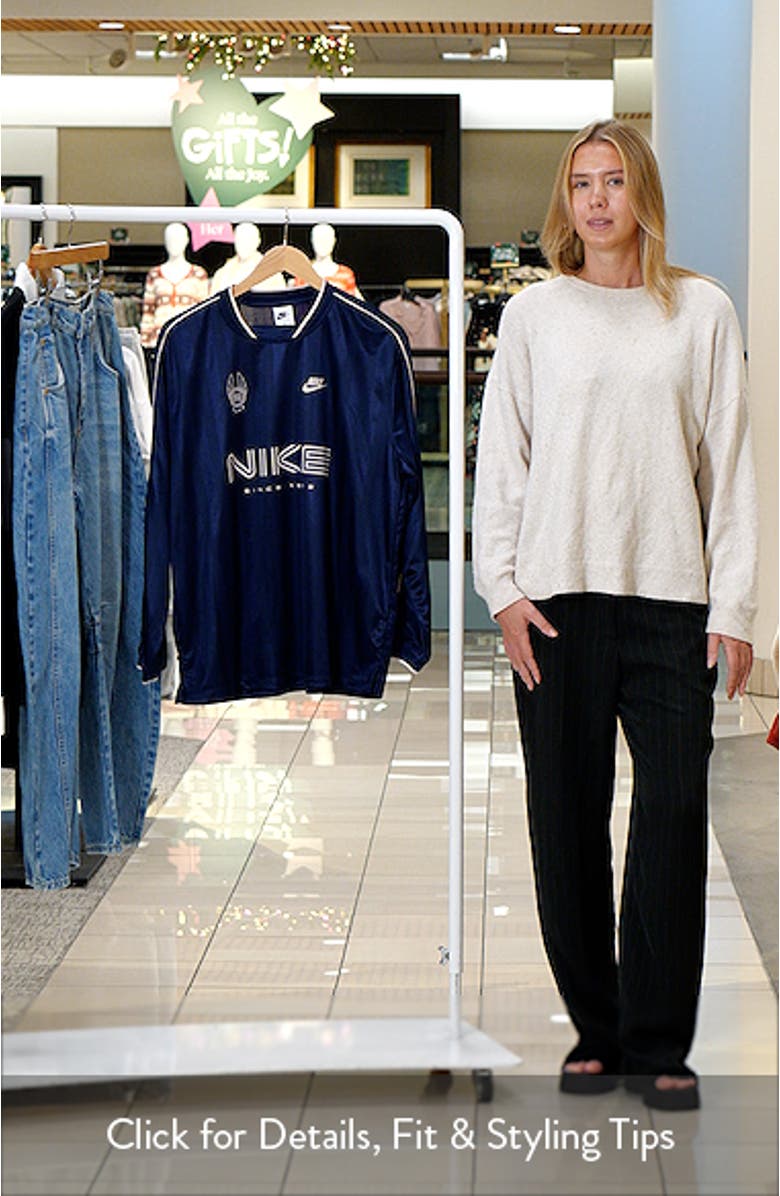 Dri-FIT Oversize Printed Top, sales video thumbnail