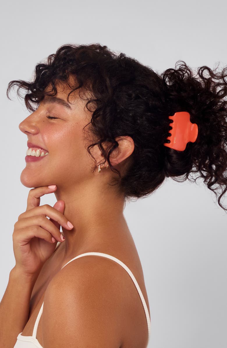 Kitsch Cherry Cloud Medium Claw Clip, Alternate, color, Cherry