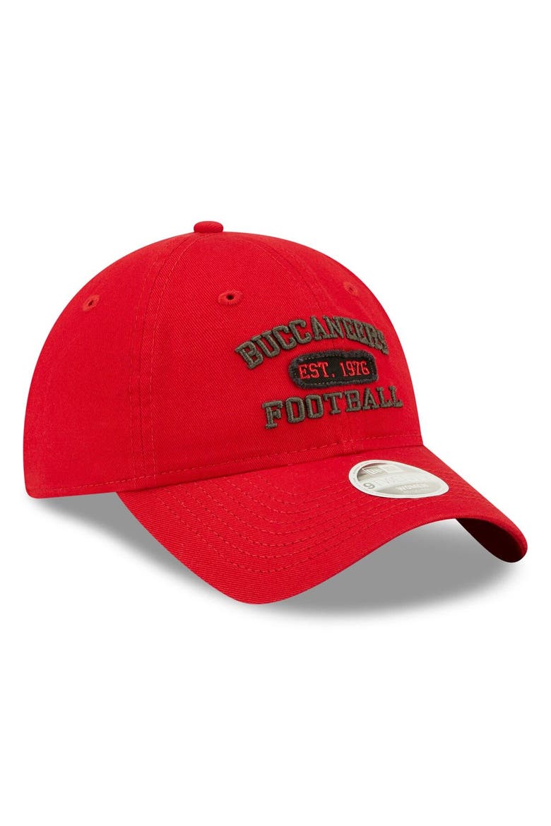 Women's New Era Red Tampa Bay Buccaneers Formed 9TWENTY Adjustable Hat, Alternate, color, Red