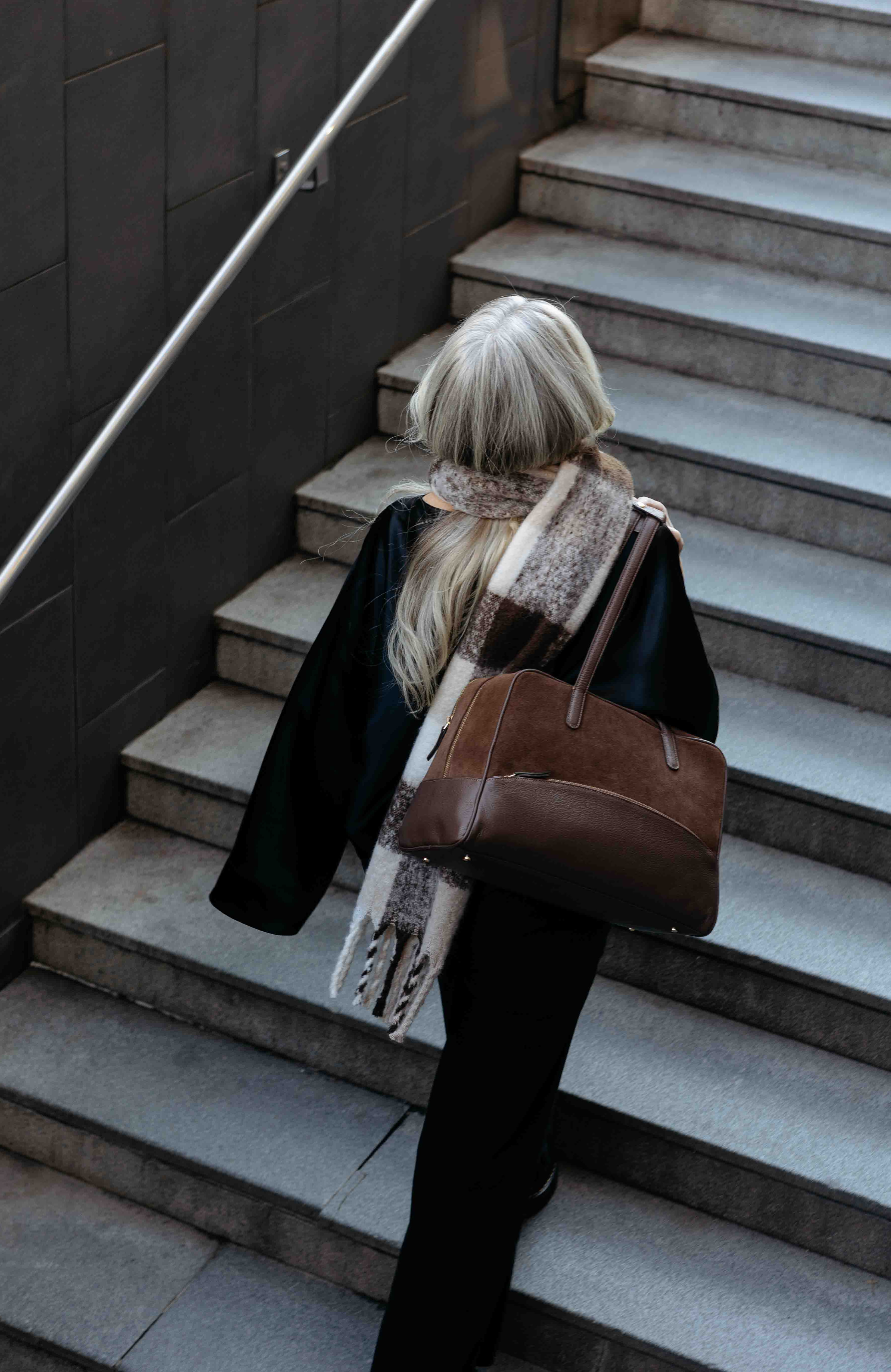 BY BANOO 12 Hour Duffel Bag, Alternate, color, Mocha/Gold