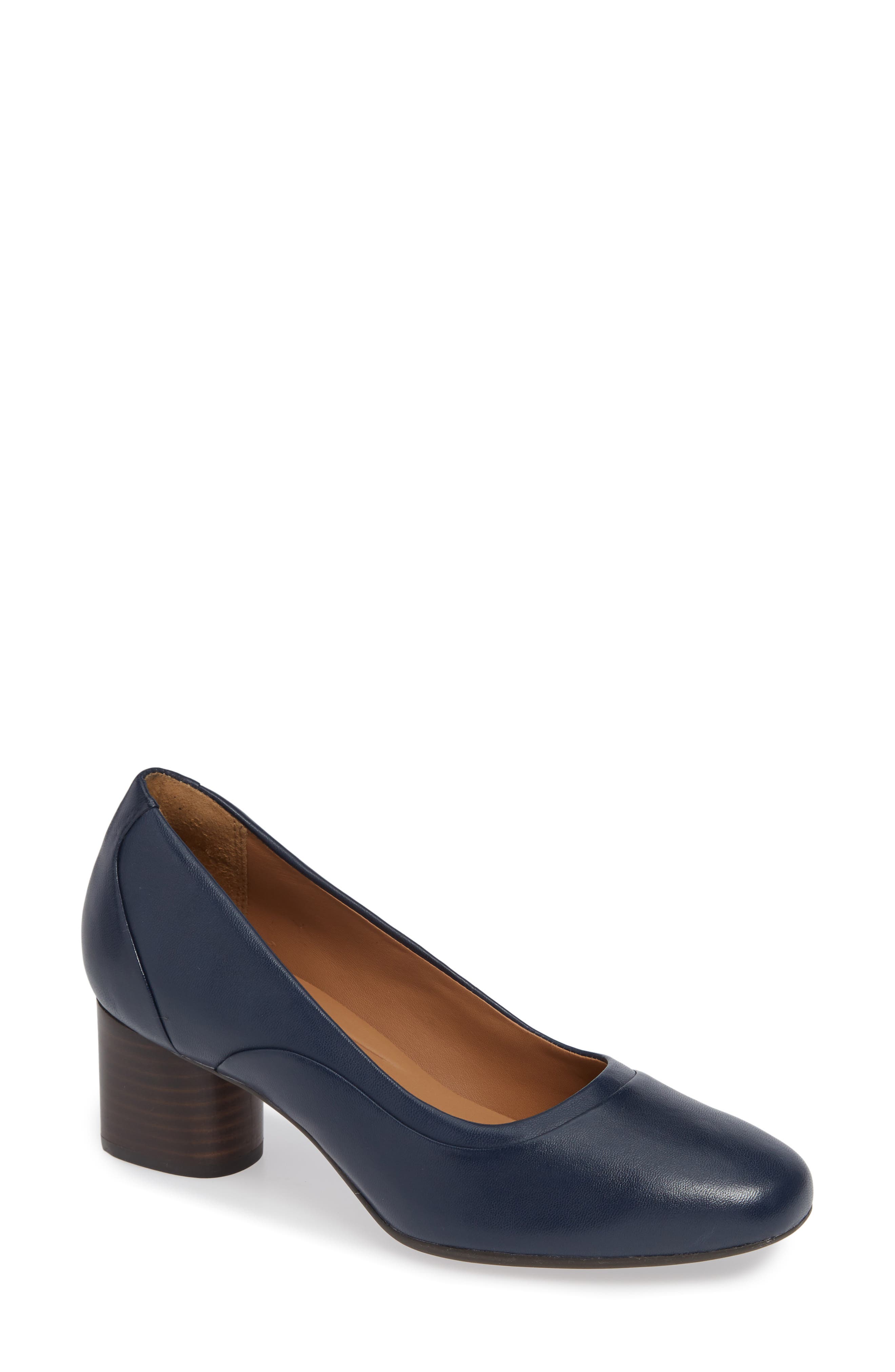 Un Cosmo Step Pump, Main, color, NAVY LEATHER