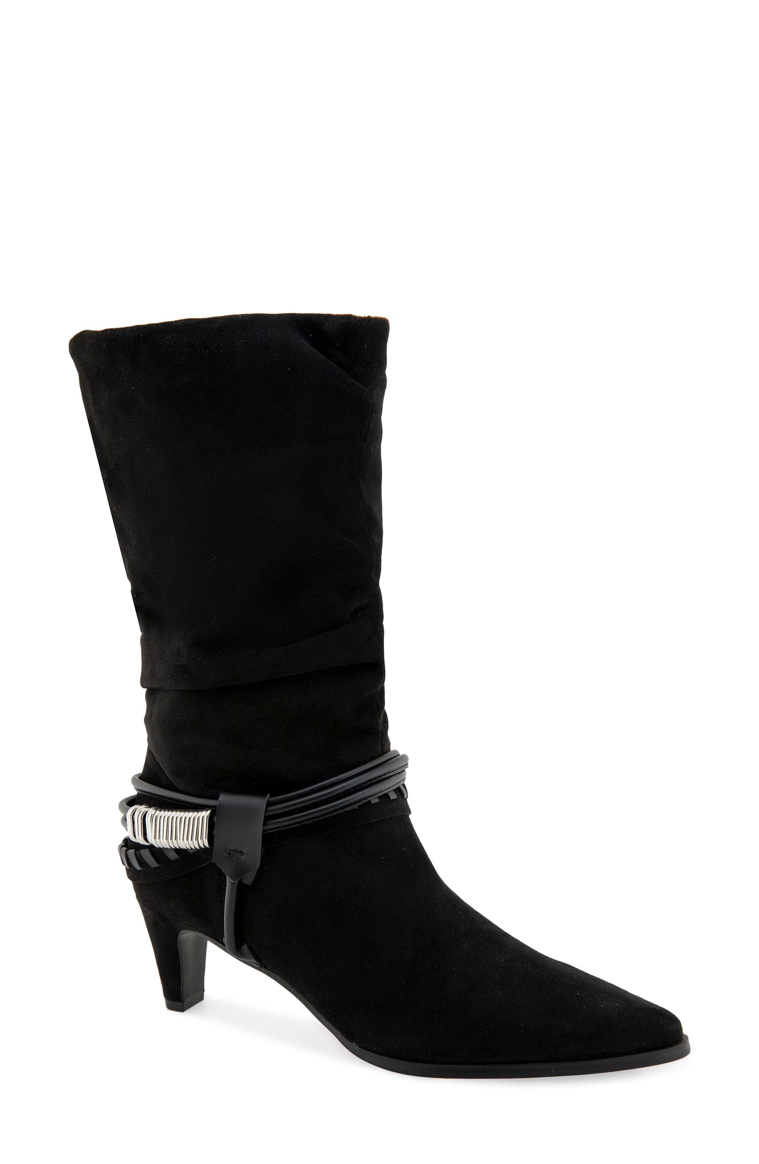 Nicole Boot