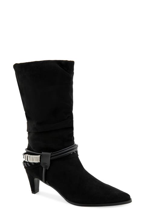 Nicole Boot