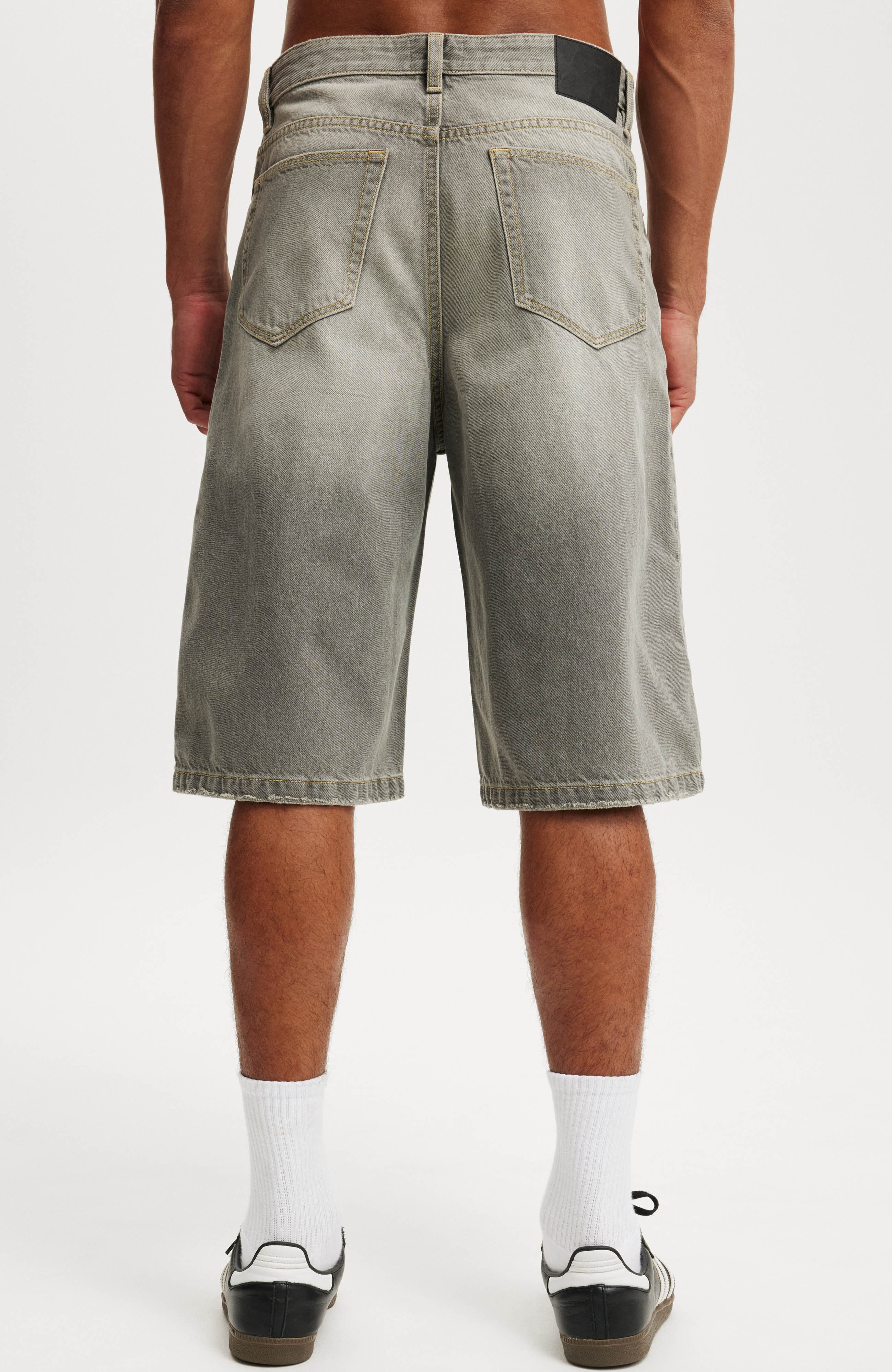 Men's Super Baggy Jort - image 4