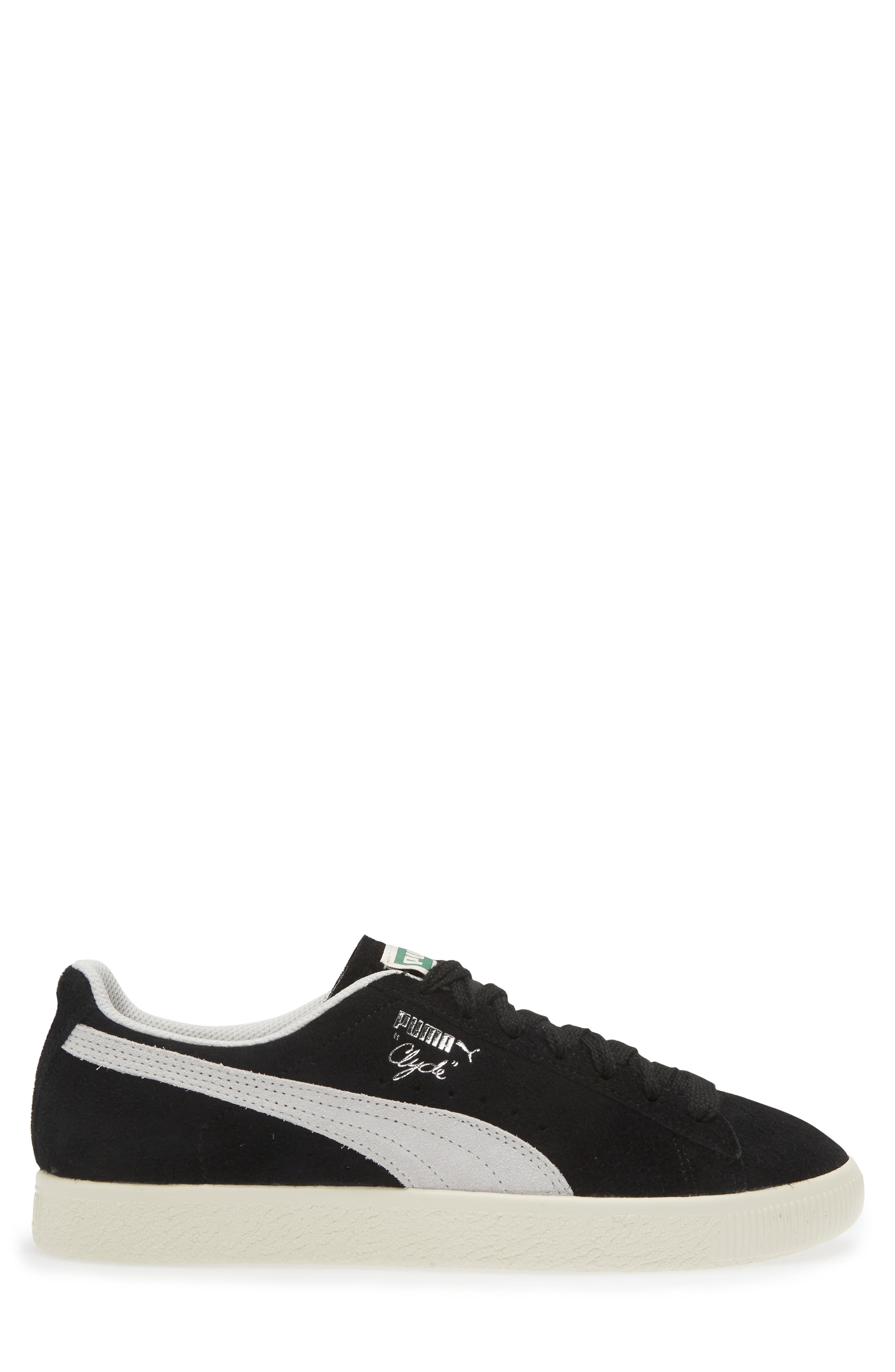 PUMA Clyde Hairy Basketball Sneaker, Alternate, color, 