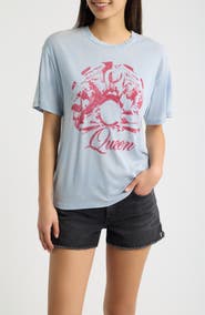 Daydreamer Queen Graphic Burnout T-Shirt