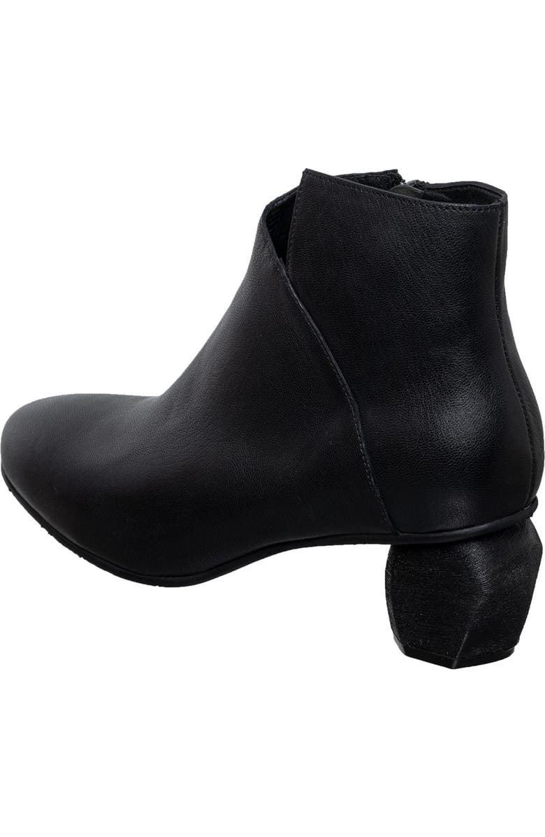 ANTELOPE Perrin Sculptural Heel Bootie, Alternate, color, Black