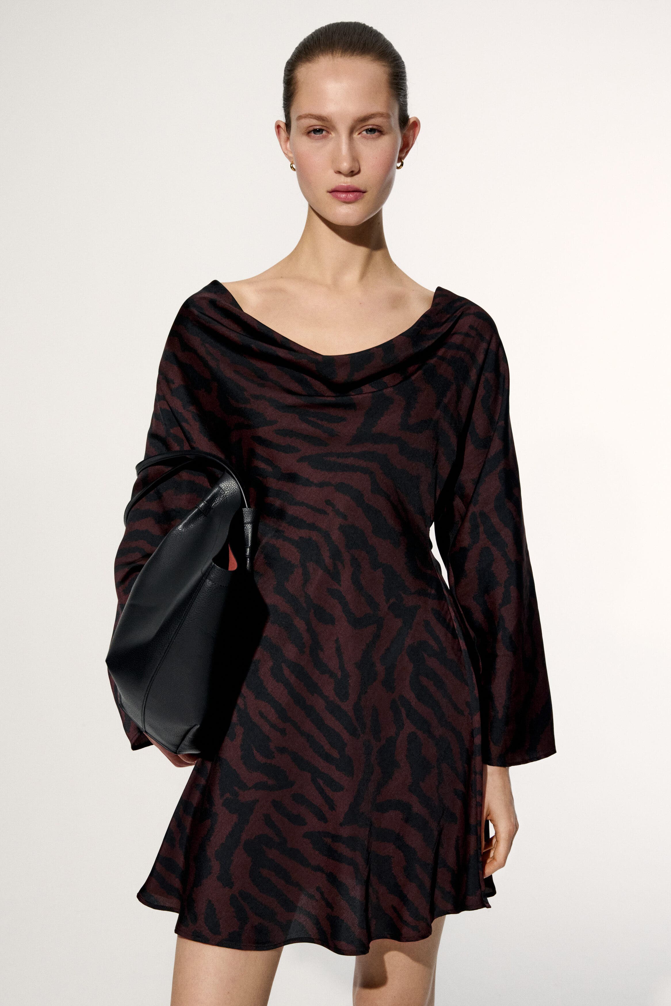 selected Dark brown/zebra print