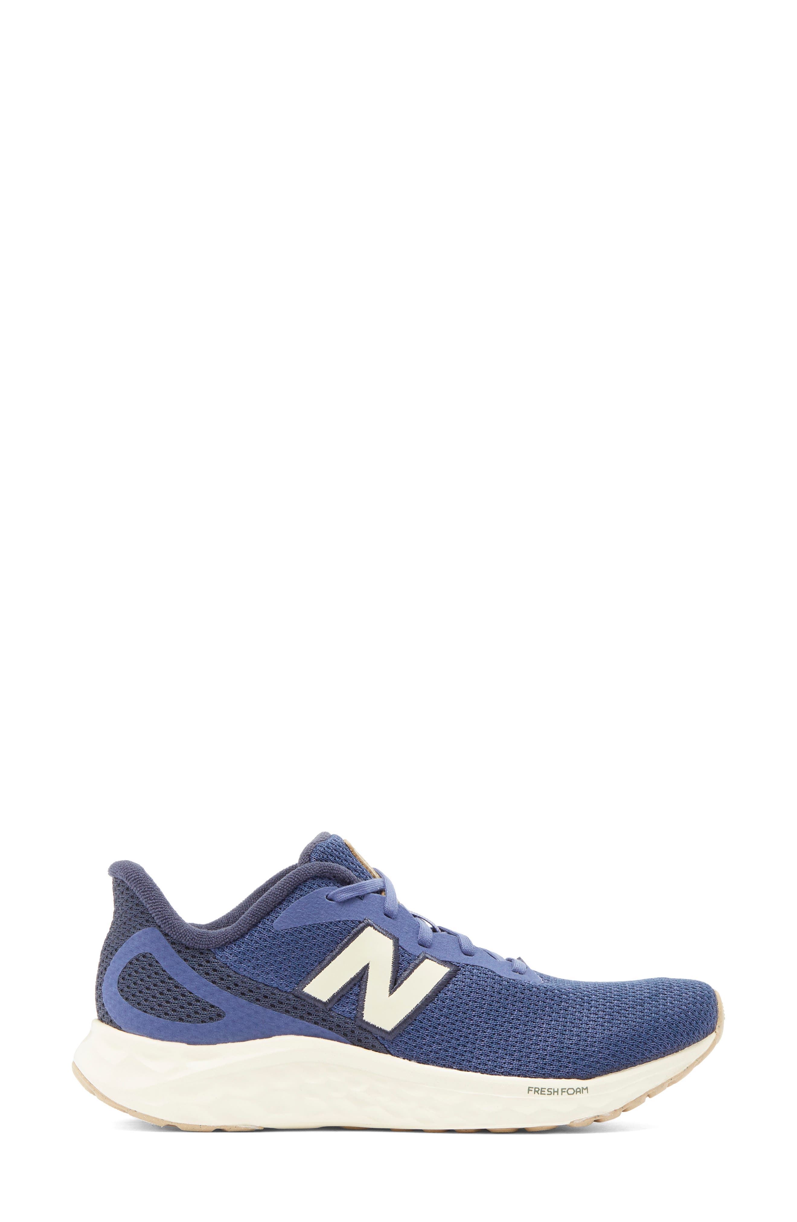 Arishi Running Shoe, Alternate, color, DREAM STATE/ ANGORA