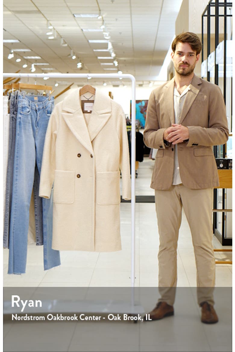 Bouclé Peacoat video