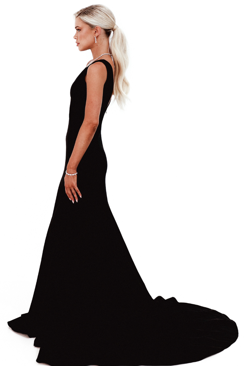 Holly, Alternate, color, Black