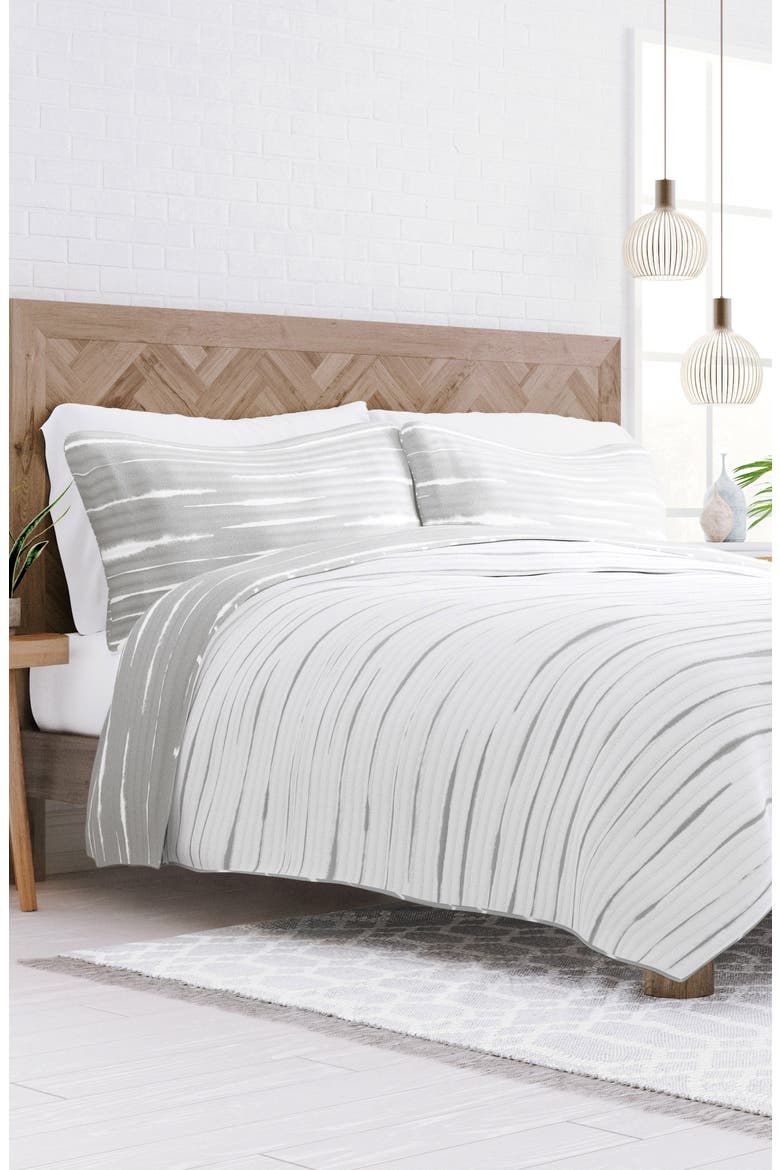 All Season Horizon Light Gray 3-Piece Down Alternative Reversible Quilt Set, Alternate, color, LIGHT GRAY