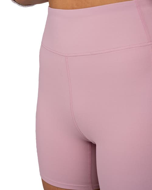 Black Clover Nyx Shorts In Pink