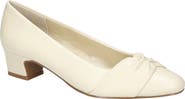 EASY STREET Lyanna Pump