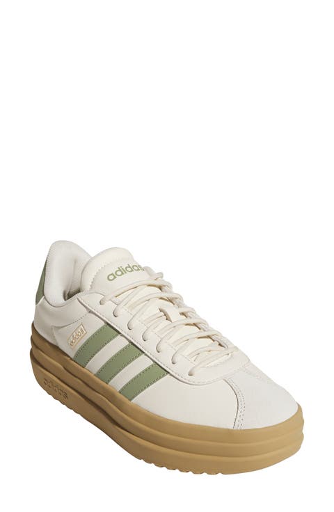 VL Court Bold Sneaker