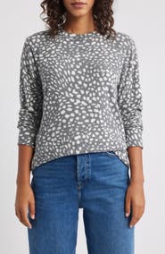 Loveappella Crewneck Pullover