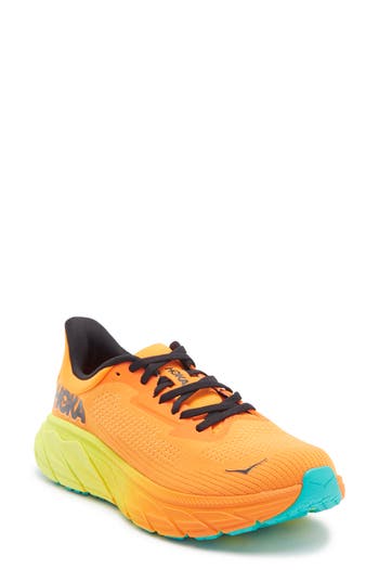 Hoka Arahi 7 Running Shoe In Multi