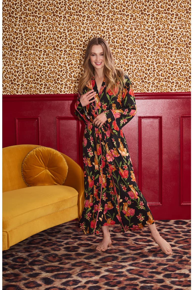 Print Long Robe, Alternate, color, BLKGRD FLR
