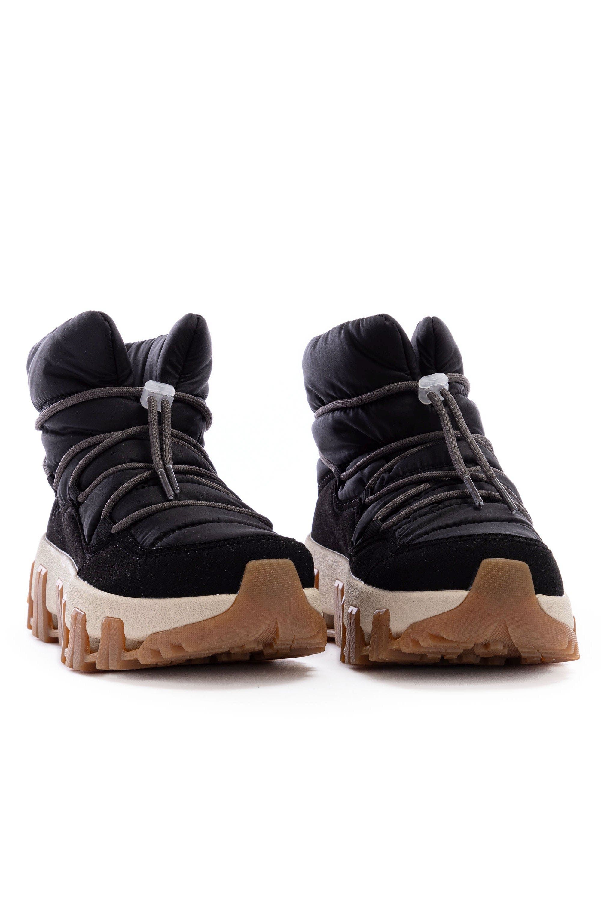 P448 Aspen Boot, Alternate, color, Black