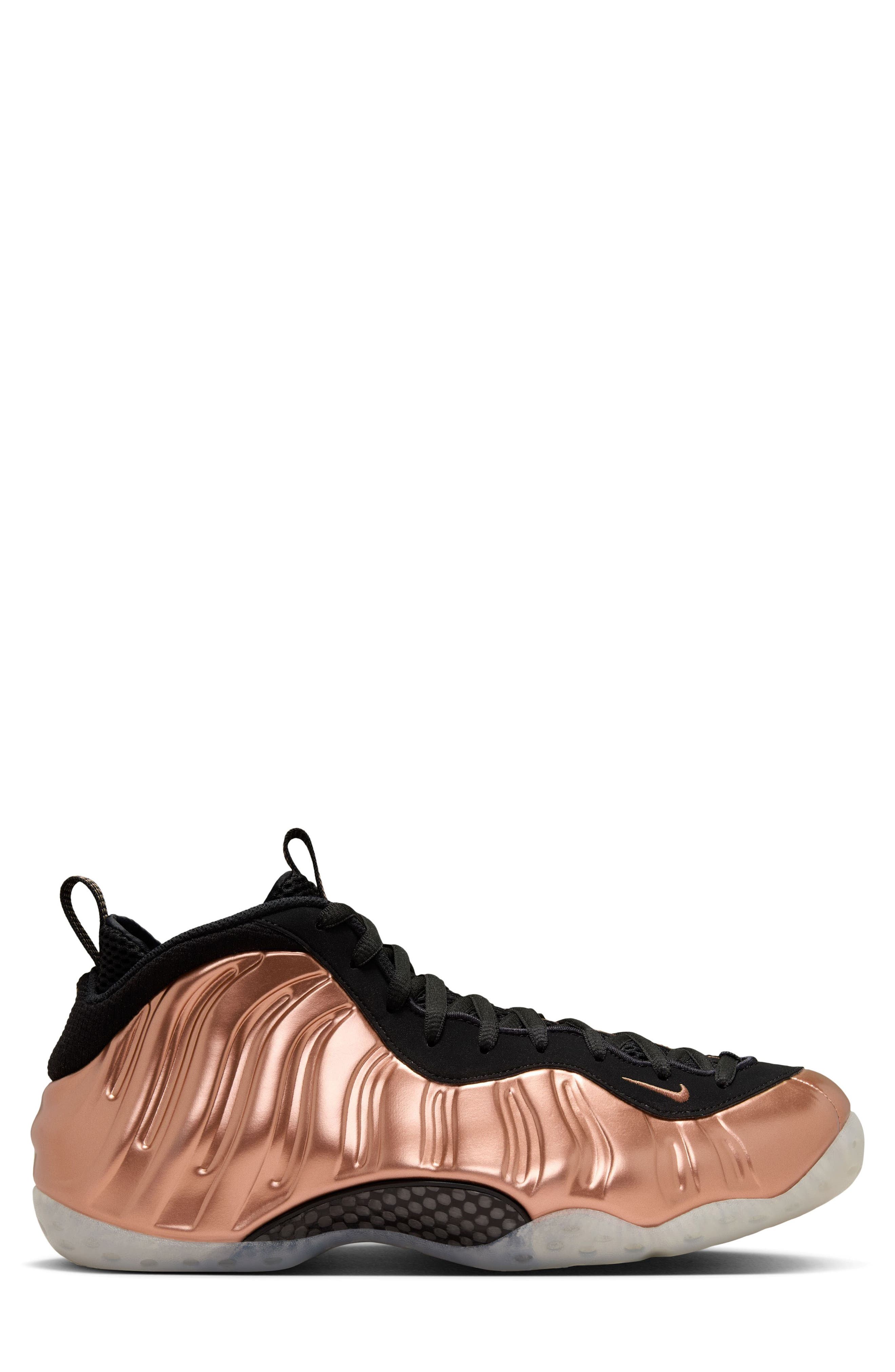 Nike Air Foamposite One Basketball Sneaker, Alternate, color, 