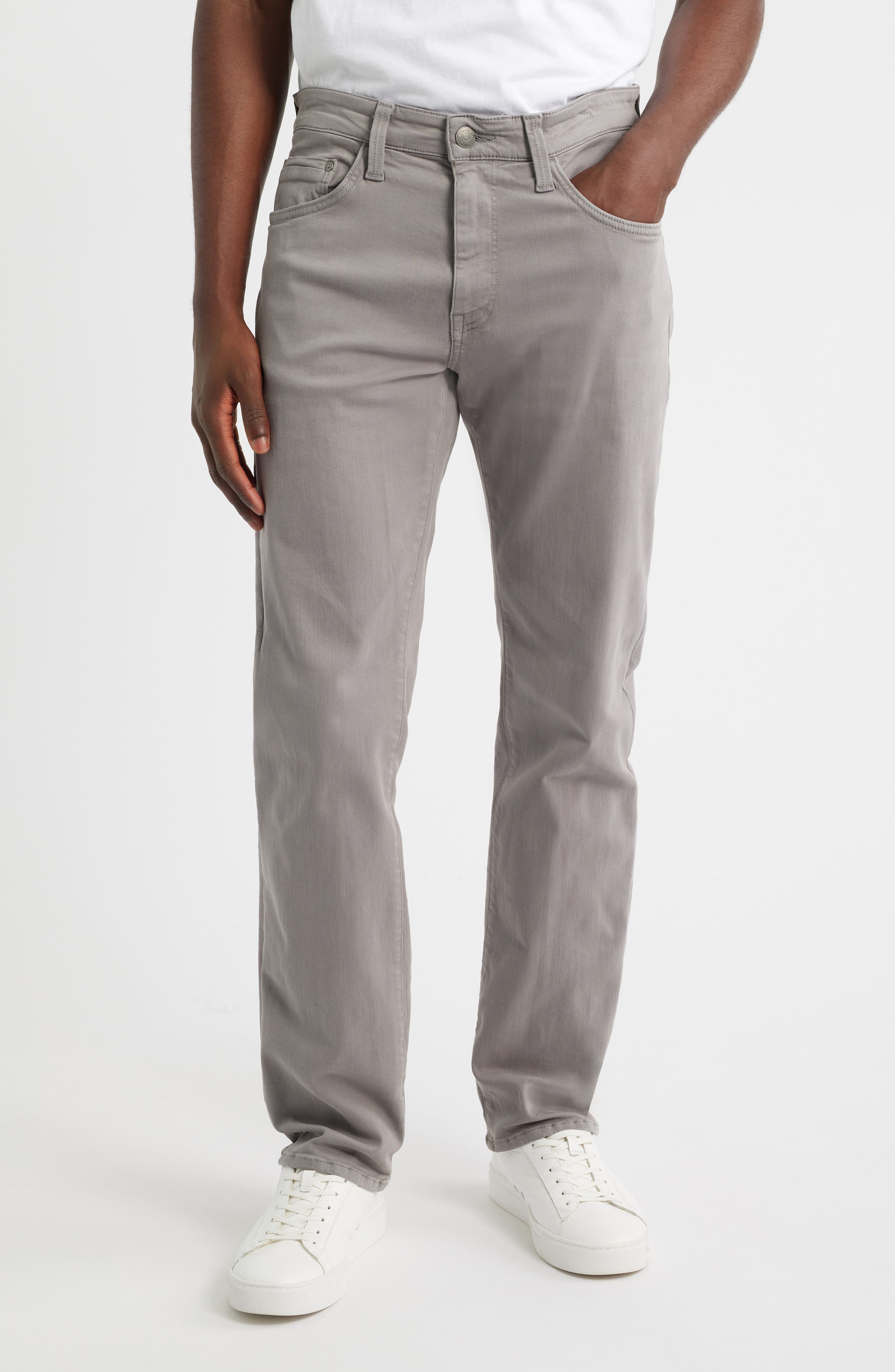 Zach Straight Leg Pants