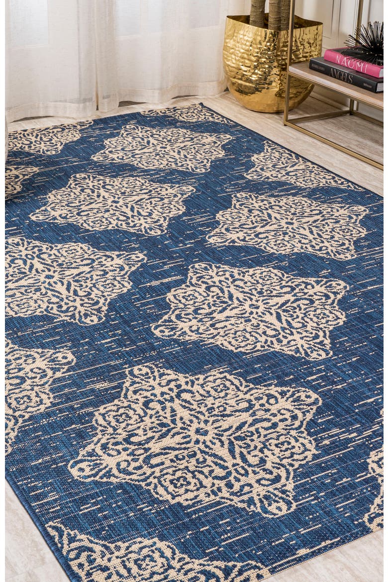 Galon Filigree Indoor/Outdoor Area Rug, Alternate, color, Navy/Beige