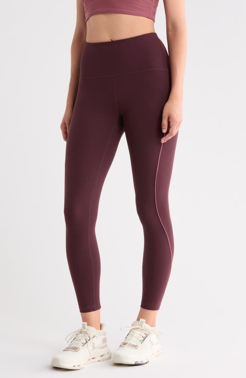 Perform Piped Contour Leggings