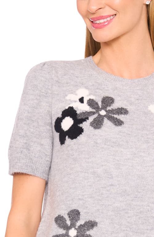 Cece Groovy Flower Short Sleeve Sweater In Gray