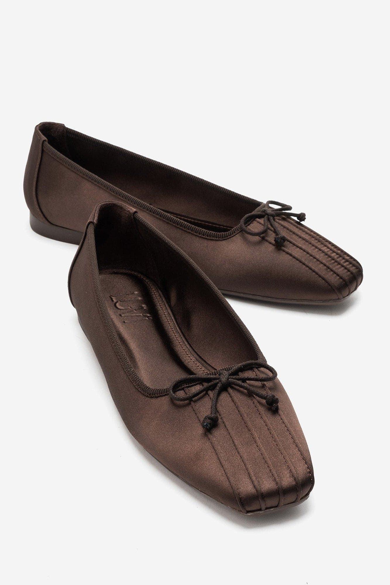 Alia Bow Ballet Flat, Alternate, color, Brown