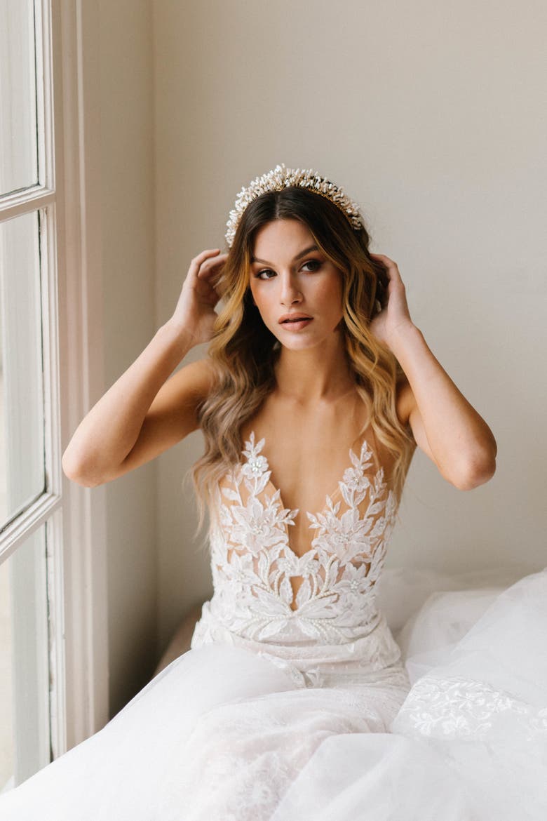 Veda Bridal Tiara, Alternate, color, Gold