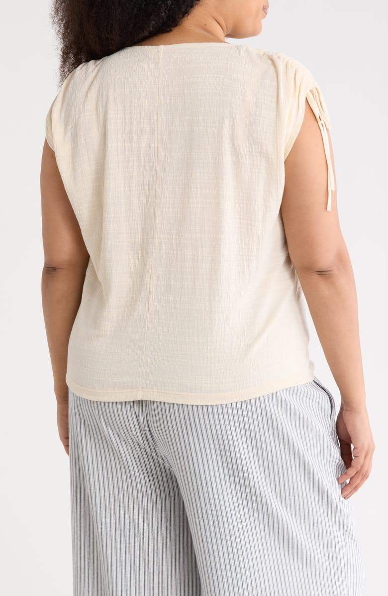 MAX STUDIO Ruched Shoulder Crinkle Knit Top, Alternate, color, Eggshell