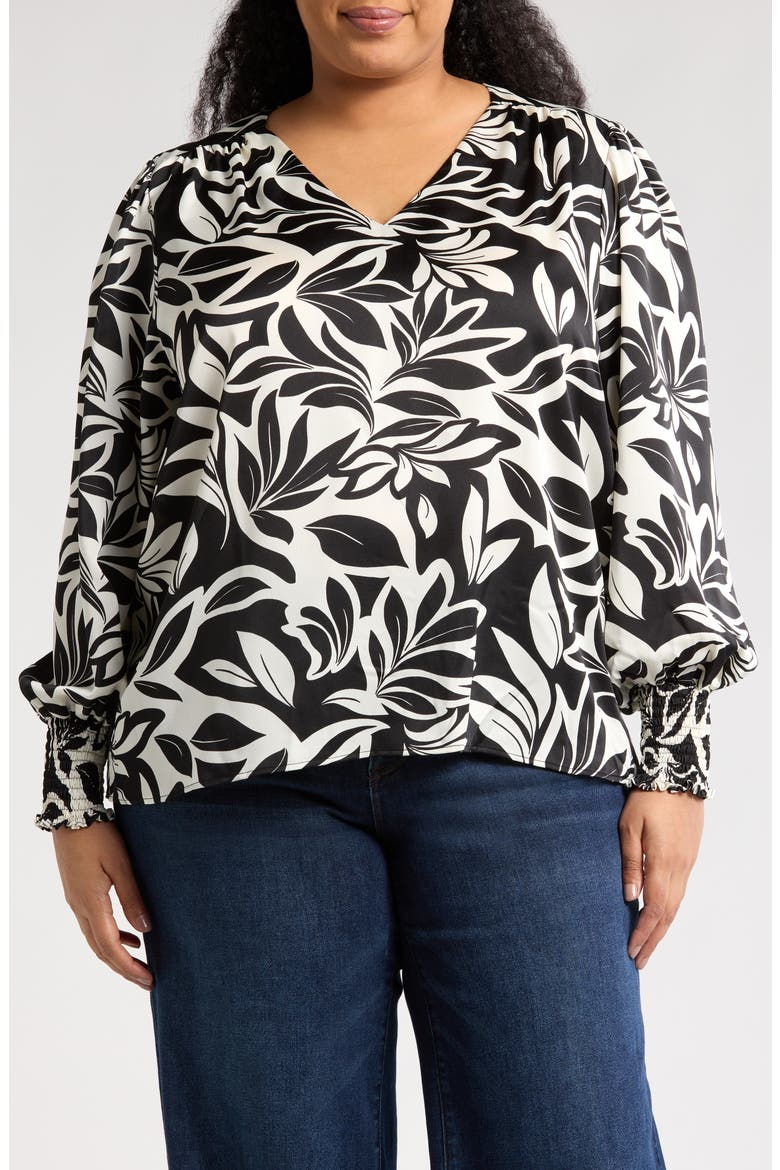 Balloon Sleeve Popover Top, Main, color, BLACK/ WHITE