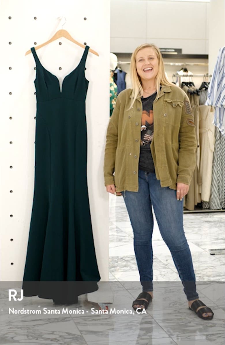 Aperitif Crepe Mermaid Gown, sales video thumbnail