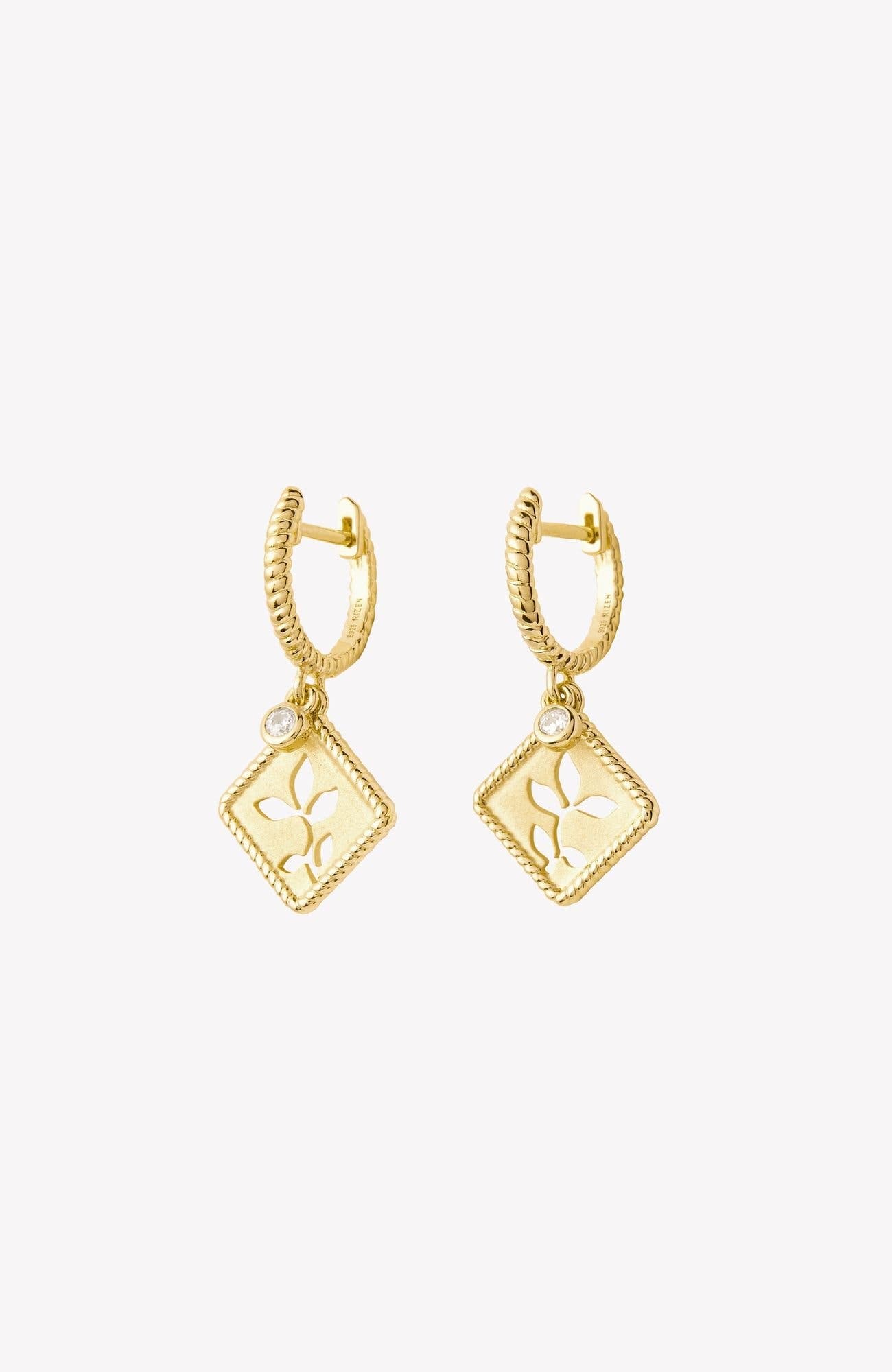 selected 18k Gold Plated