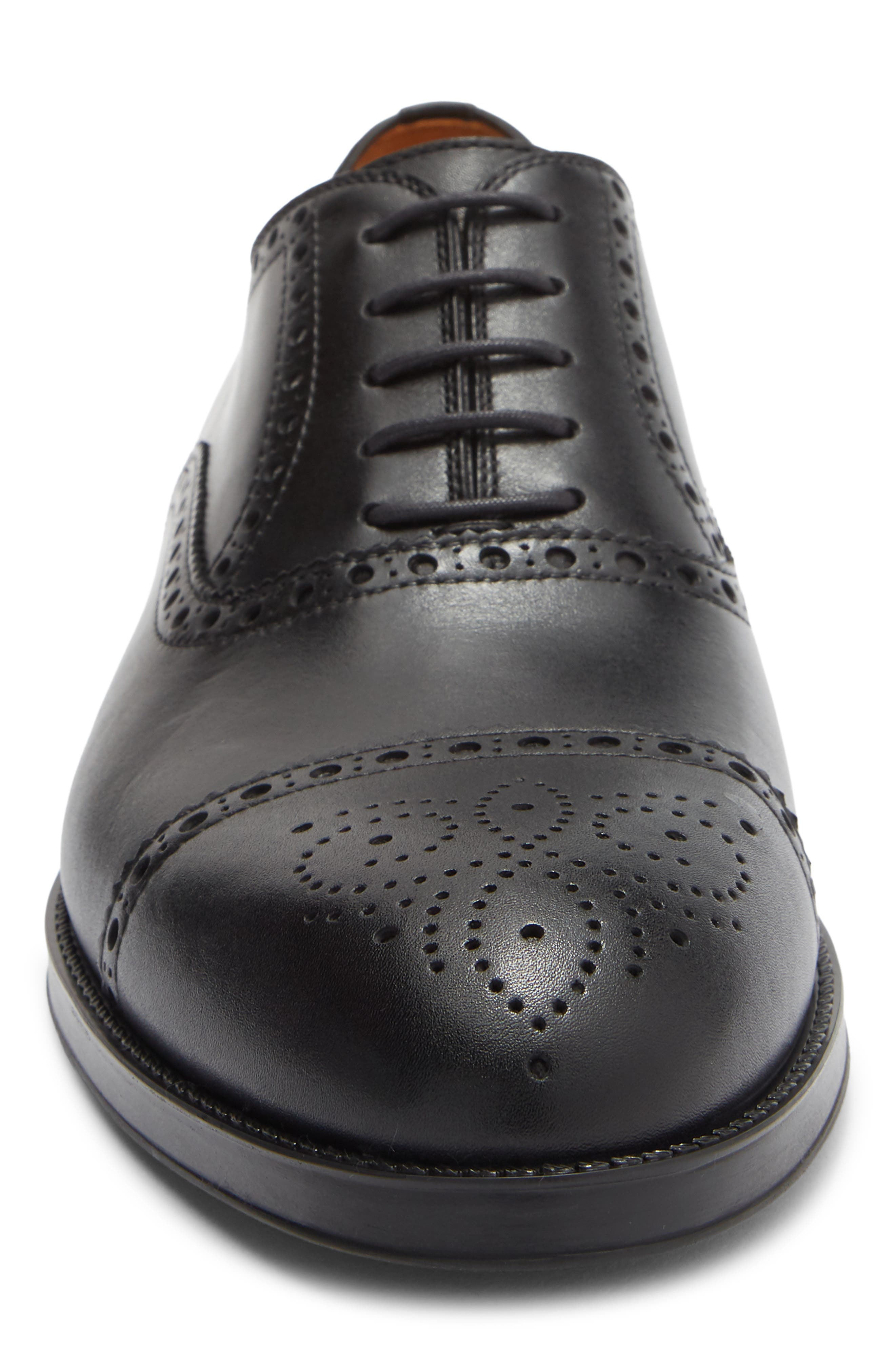 Magnanni Eddison Medallion Cap Toe Oxford, Alternate, color, Black