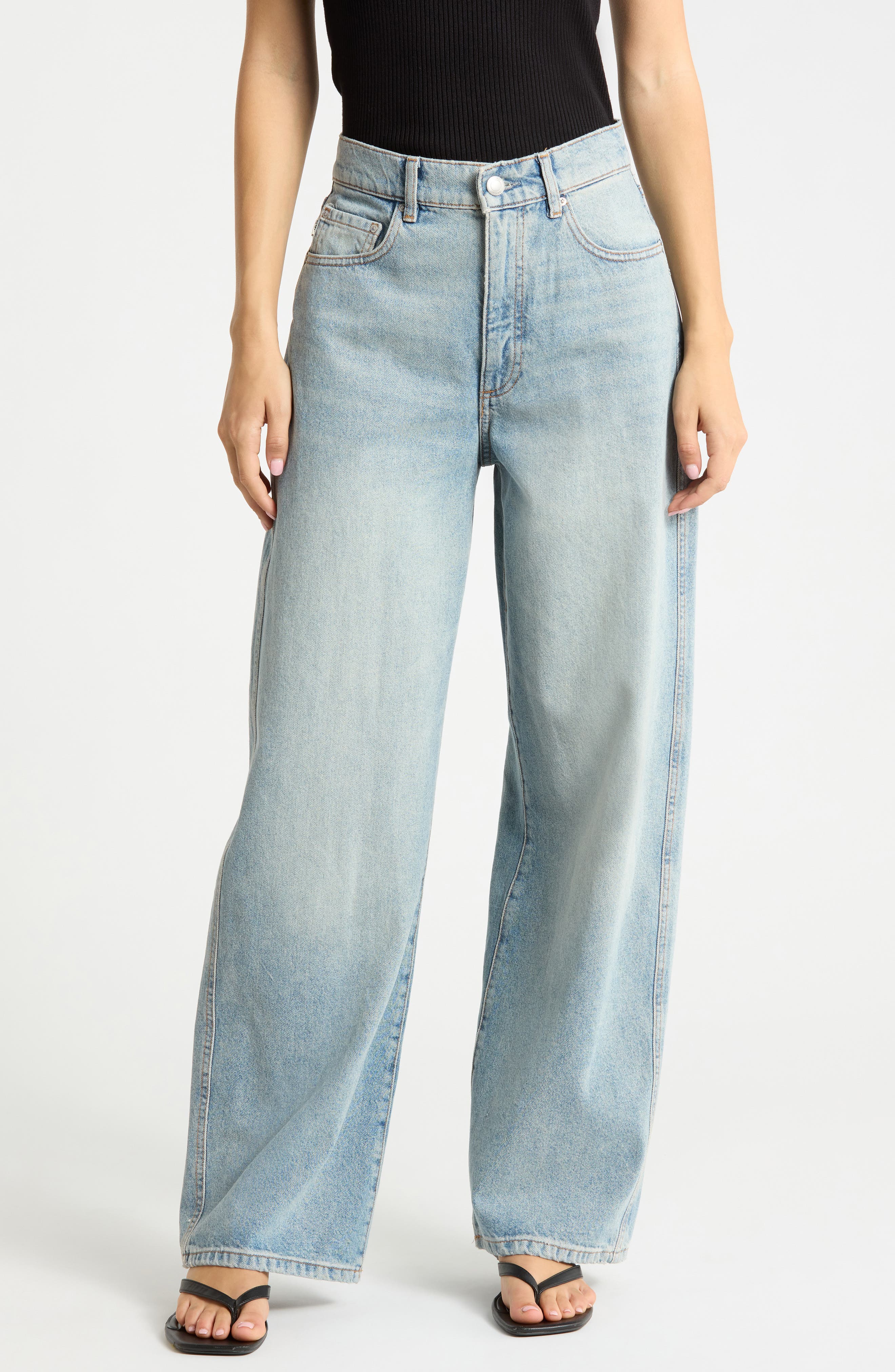 Taylor Barrel Leg Jeans