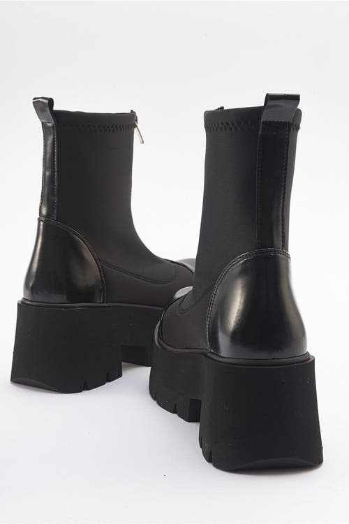 Prologue Shoes Bray Patent Chunky Boot In Black