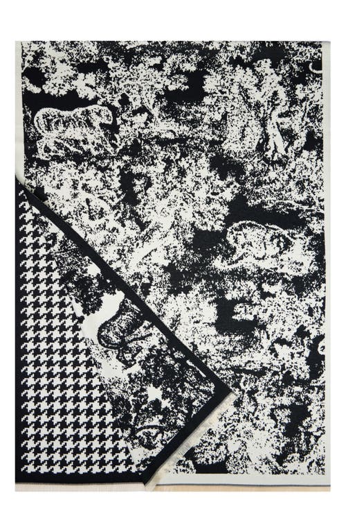 Saachi Reversible Houndstooth Print Scarf In Black