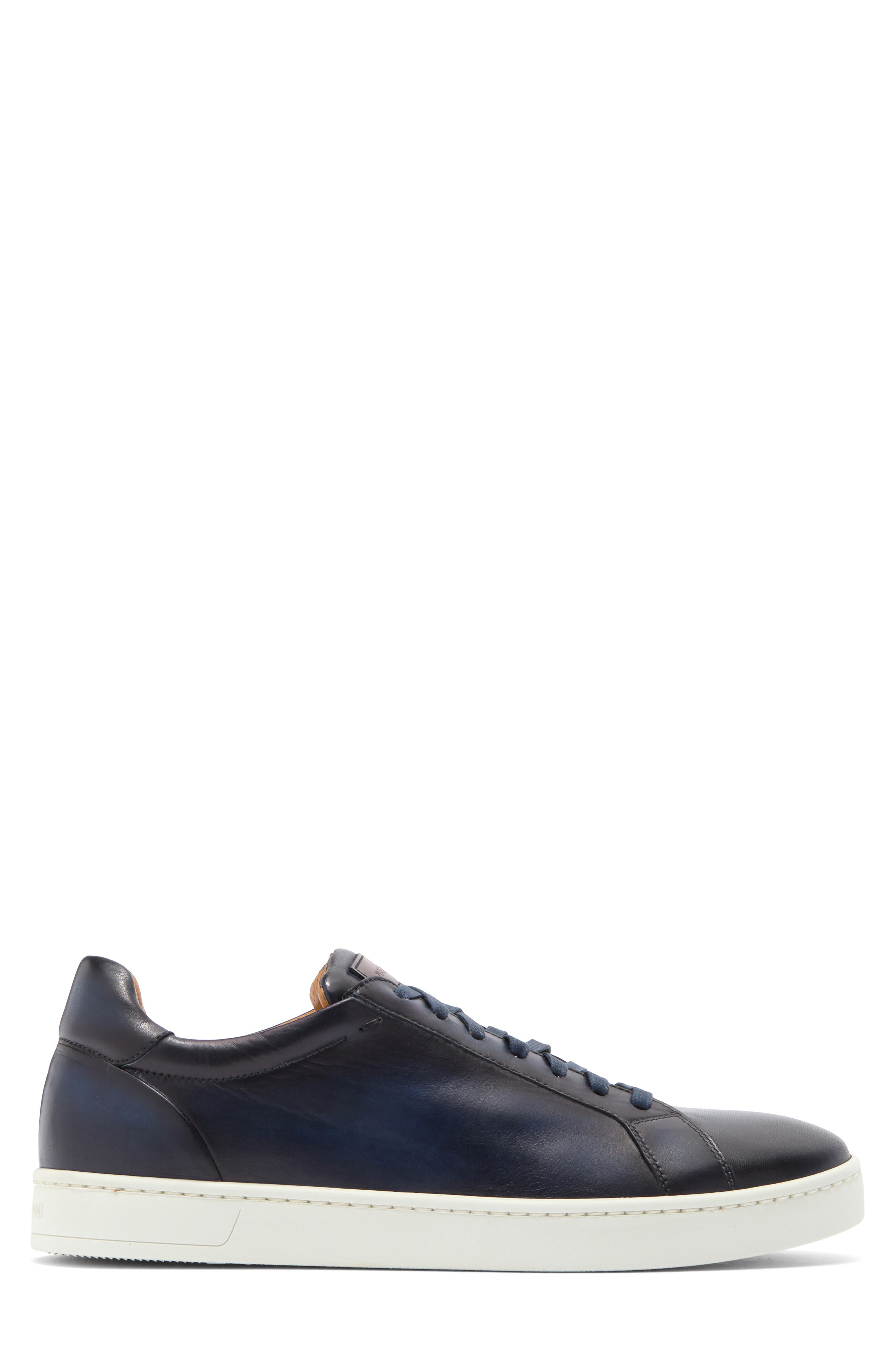 Magnanni Low Top Sneaker, Alternate, color, 