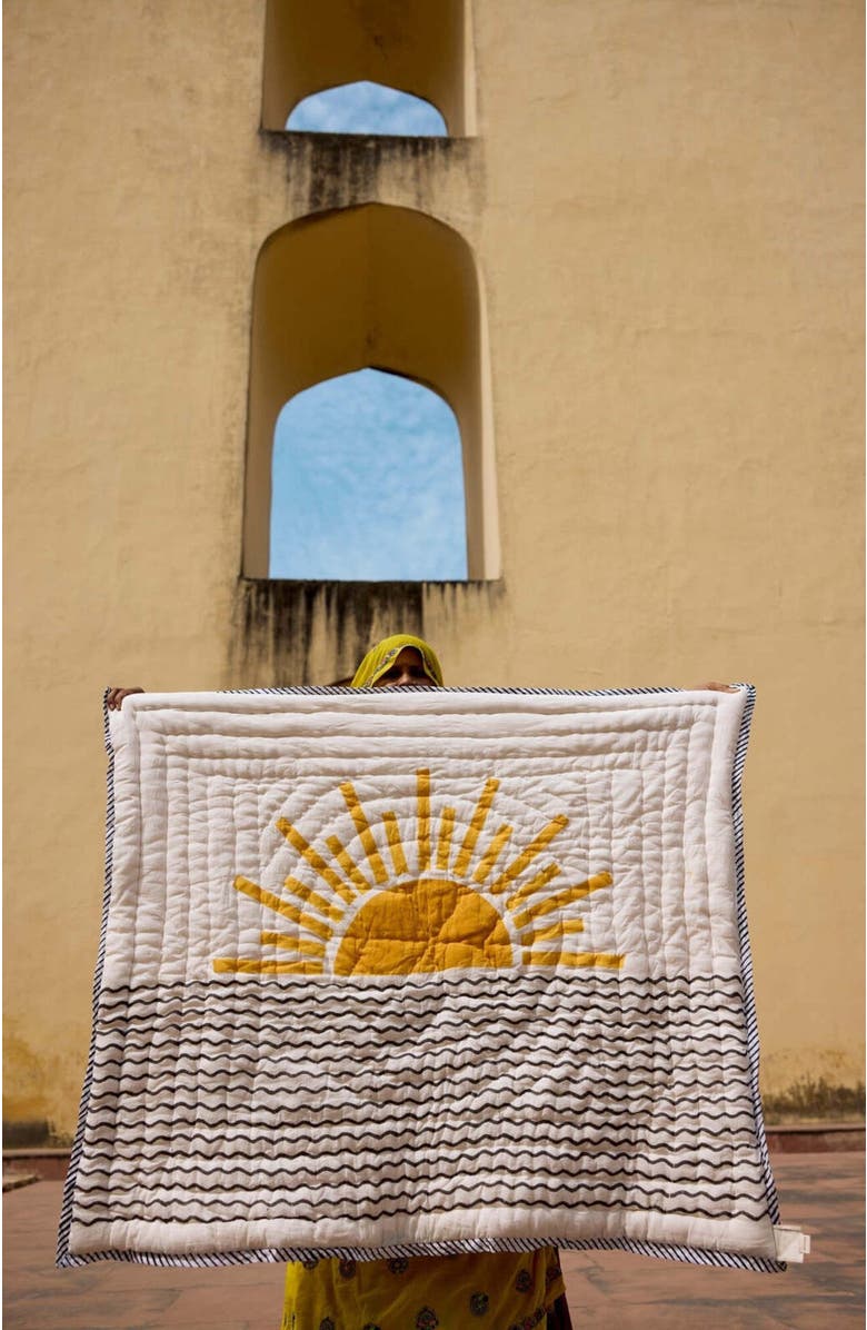 CQC LA Good Morning Baby Quilt - Baby, Alternate, color, White, Yellow, Brown