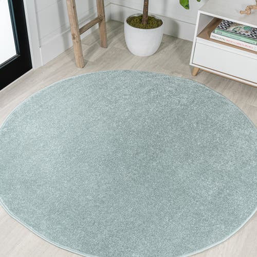 Jonathan Y Haze Solid Low-pile Round Area Rug In Sapphire/lagoon