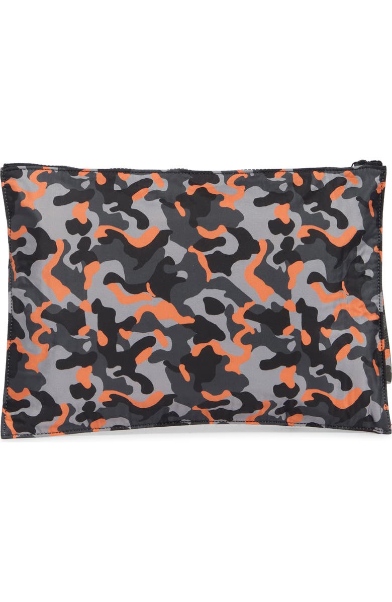 Longchamp Camo Top Zip Wrislet, Alternate, color, Cement