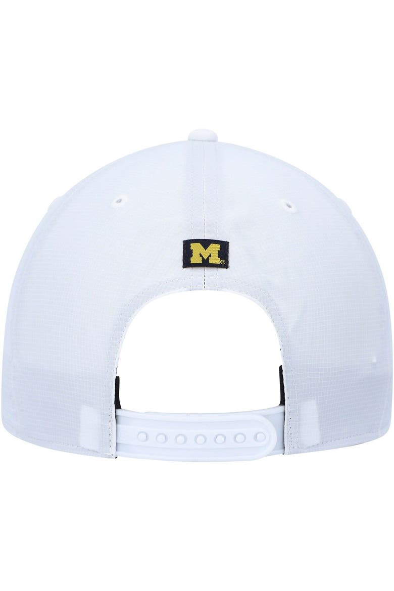 Men's '47  White Michigan Wolverines Downburst Hitch Trucker Snapback Hat, Alternate, color, White