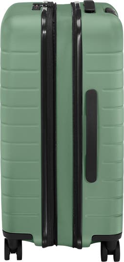 Flex 22-Inch Bigger Spinner Carry-On
