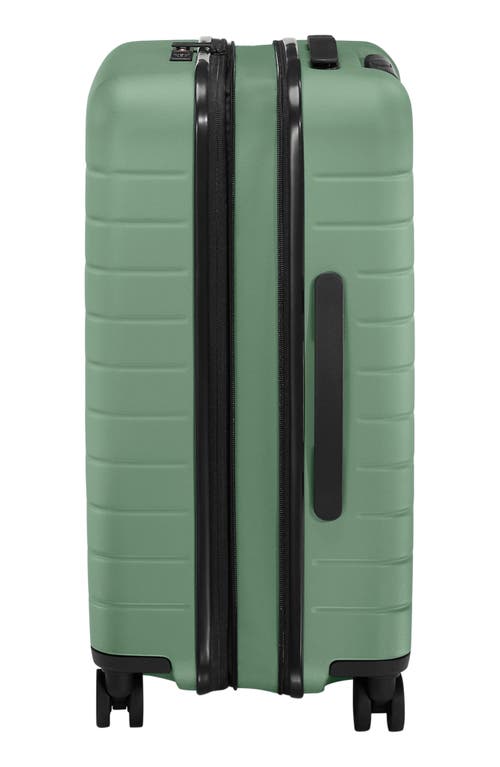 Away Flex 22-inch Bigger Spinner Carry-on