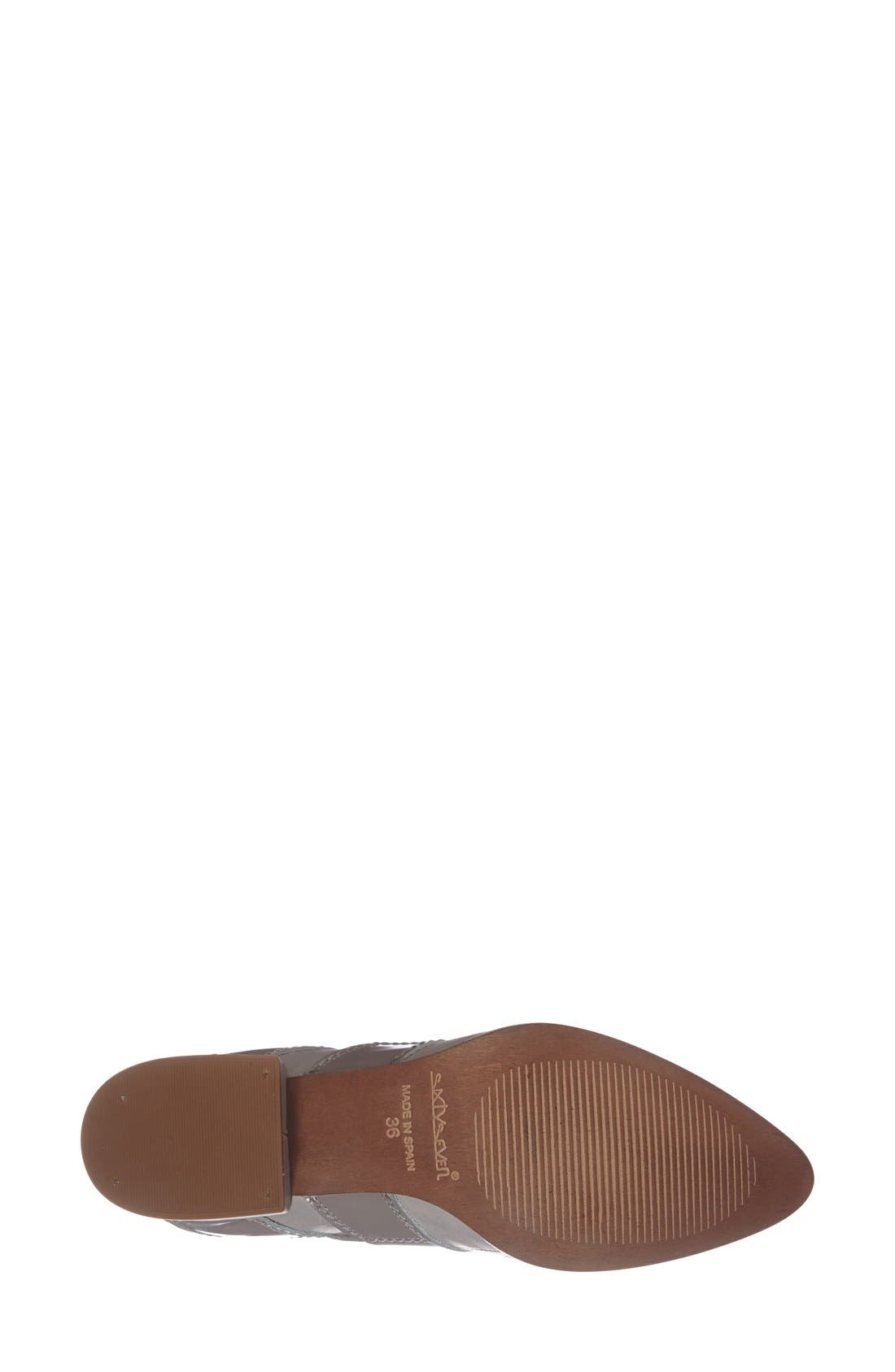 'Alice' Pointy Toe Leather Ankle Bootie, Alternate, color, GREY