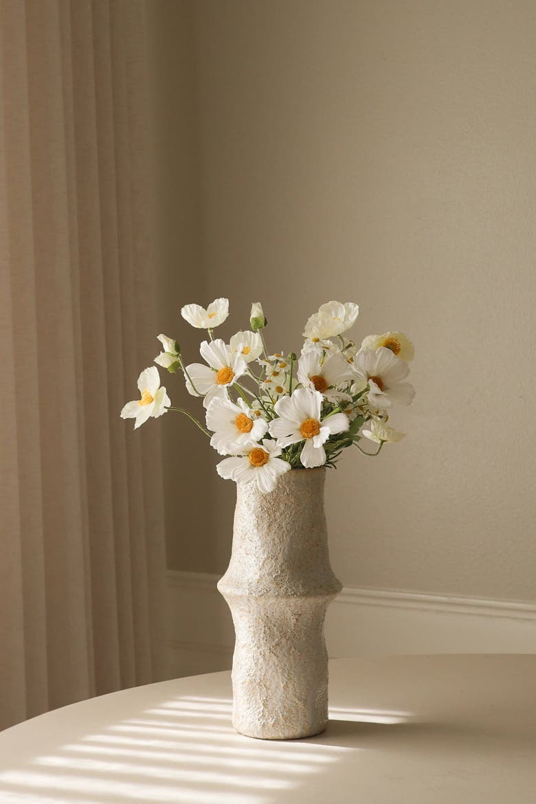 Pop Of Daisy, Alternate, color, White
