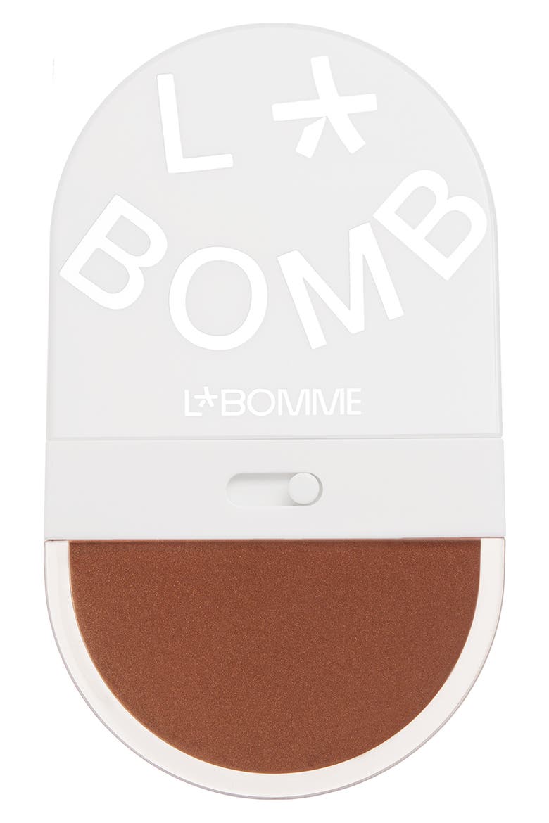La Bomb Highlighting Powder video