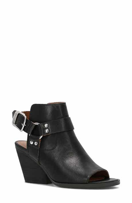 Jolene Harness Sandal